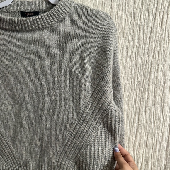 Quince 100% Yak Wool Pointelle Detail Relaxed Crew - Picture 7 of 7